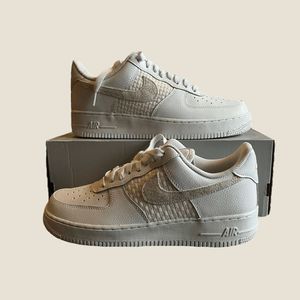 Women's Nike Air Force 1 '07 "Floral Jacquard" Size 11